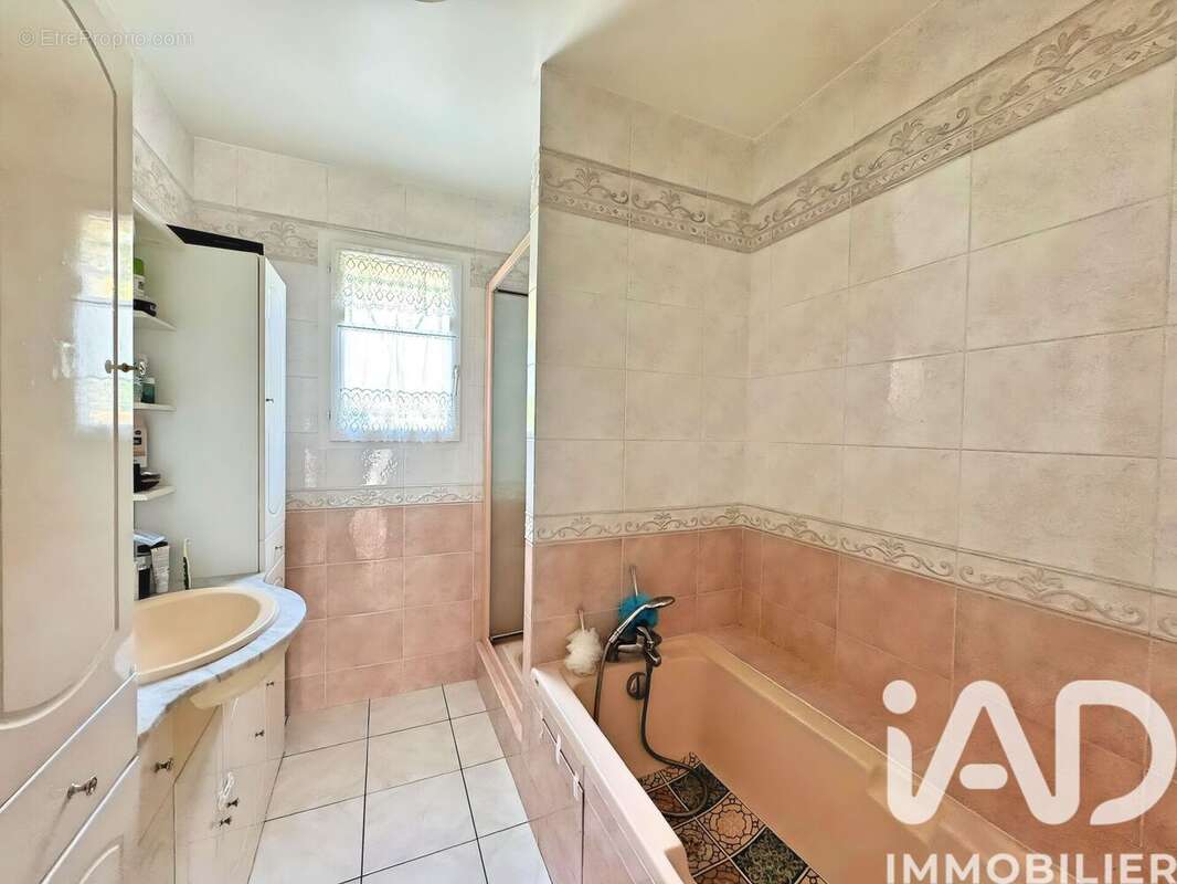 Maison 144 m² à Puiselet-Le-Marais  - photo 5