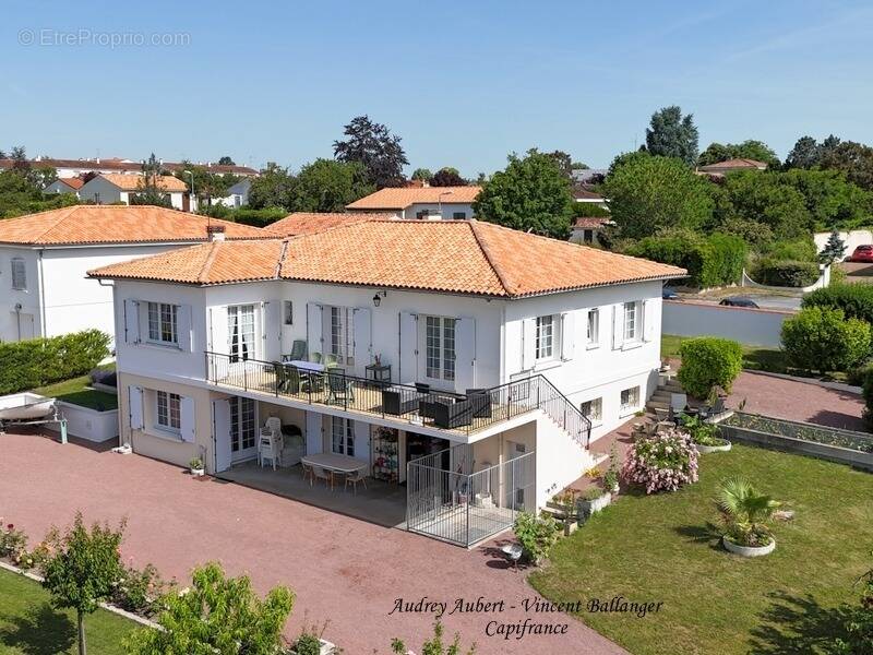 Maison à TONNAY-BOUTONNE