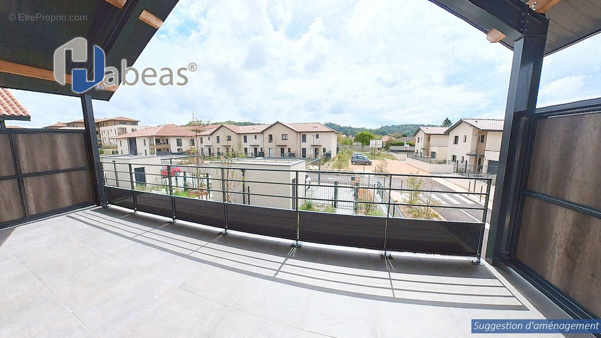 Maison à SAINT-PIERRE-DE-CHANDIEU