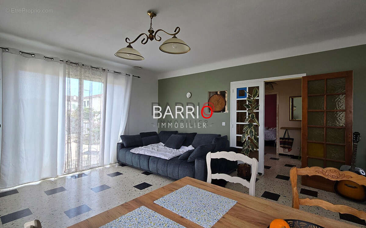 Maison à SAINT-GENIS-DES-FONTAINES