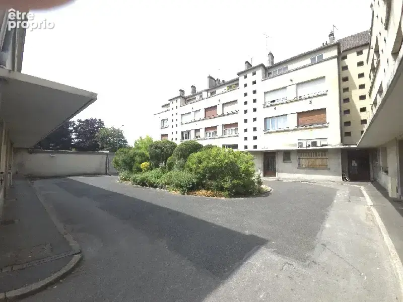 Appartement 7 pièces 168 m² à vendre à Creil (60100) - photo 7