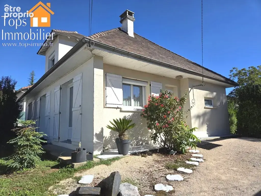Maison à VILLEFRANCHE-DE-ROUERGUE