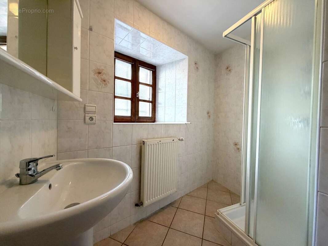 Appartement à TERMIGNON