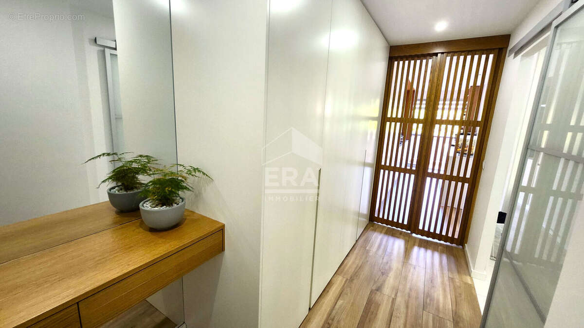 Appartement 70m² à Rocheville - photo 10