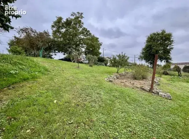 Terrain de 1020 m² à vouneuil-sous-biard - photo 3