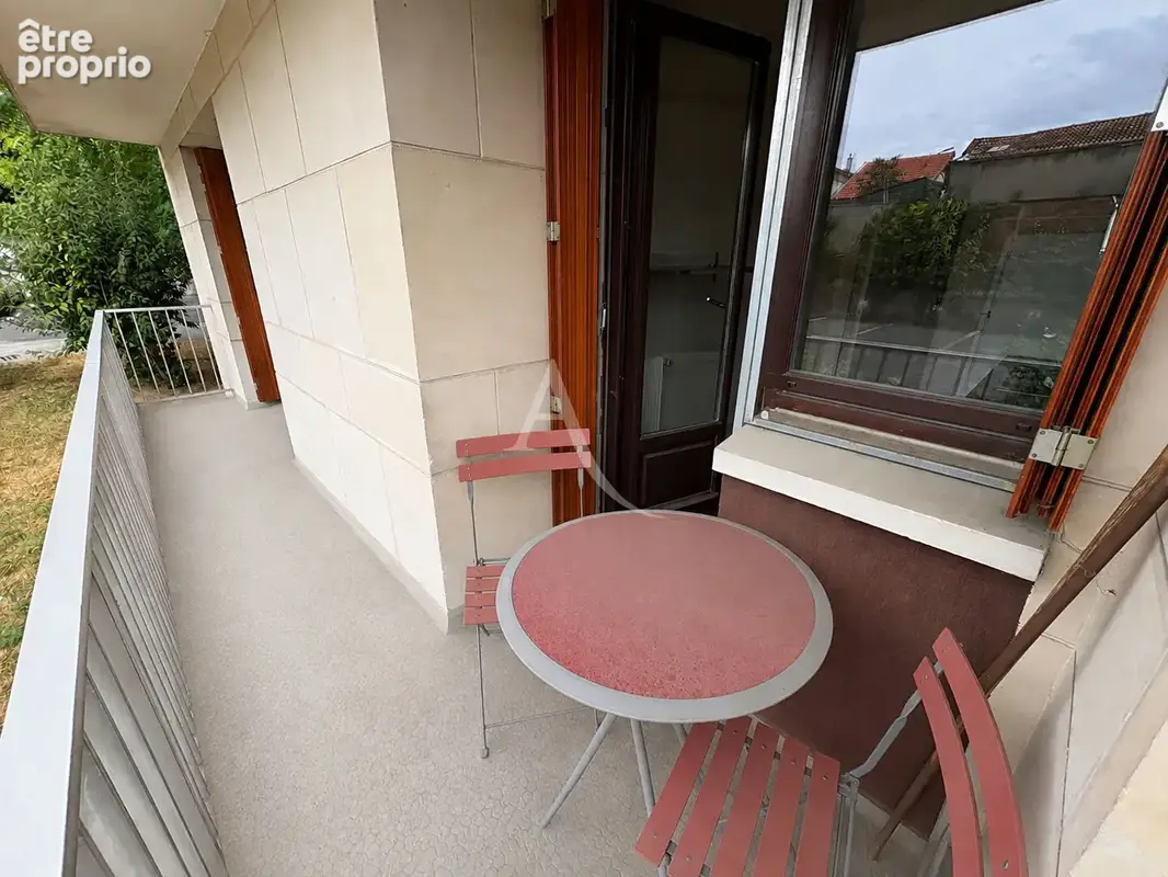 Appartement à FONTENAY-SOUS-BOIS