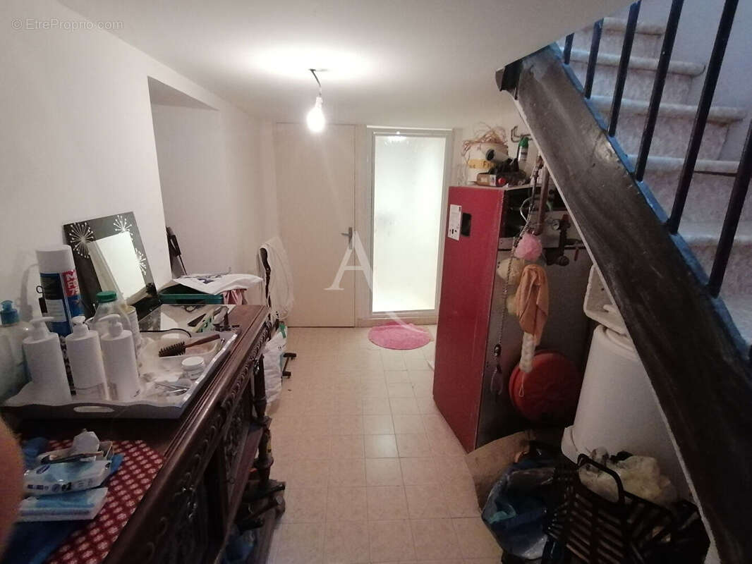 Maison à MIRANDOL-BOURGNOUNAC