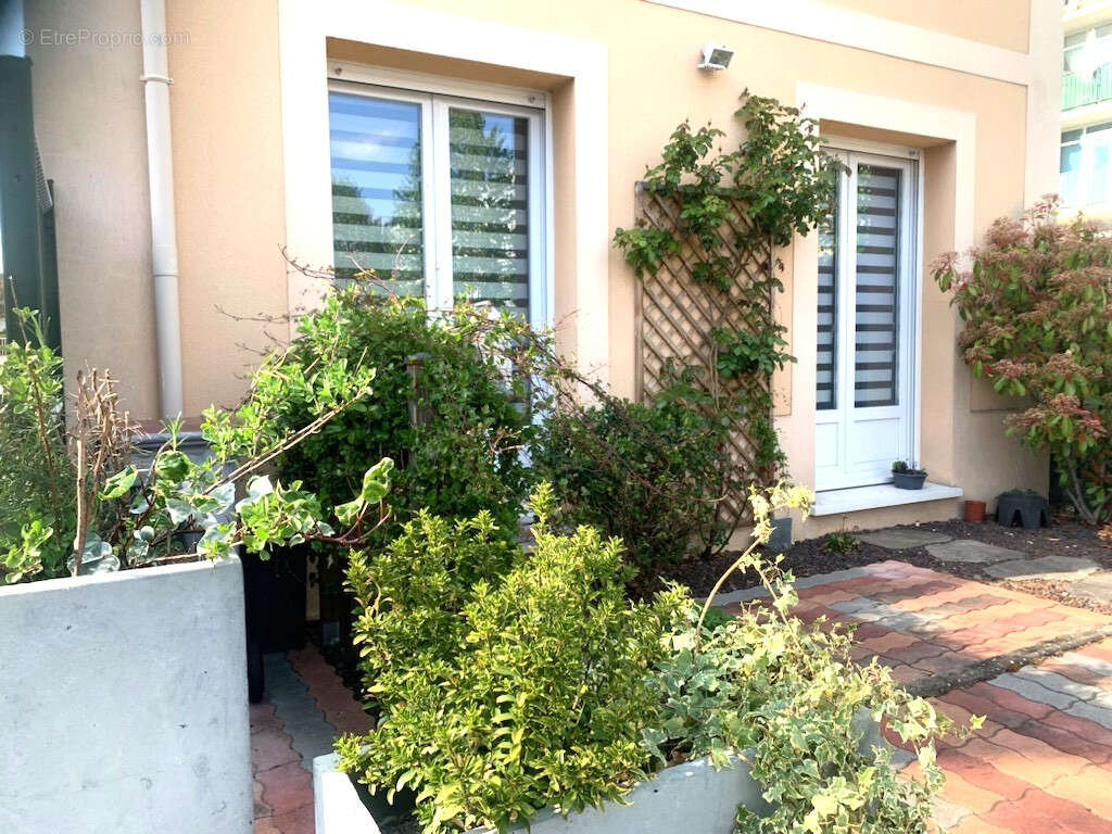 Maison à CONFLANS-SAINTE-HONORINE