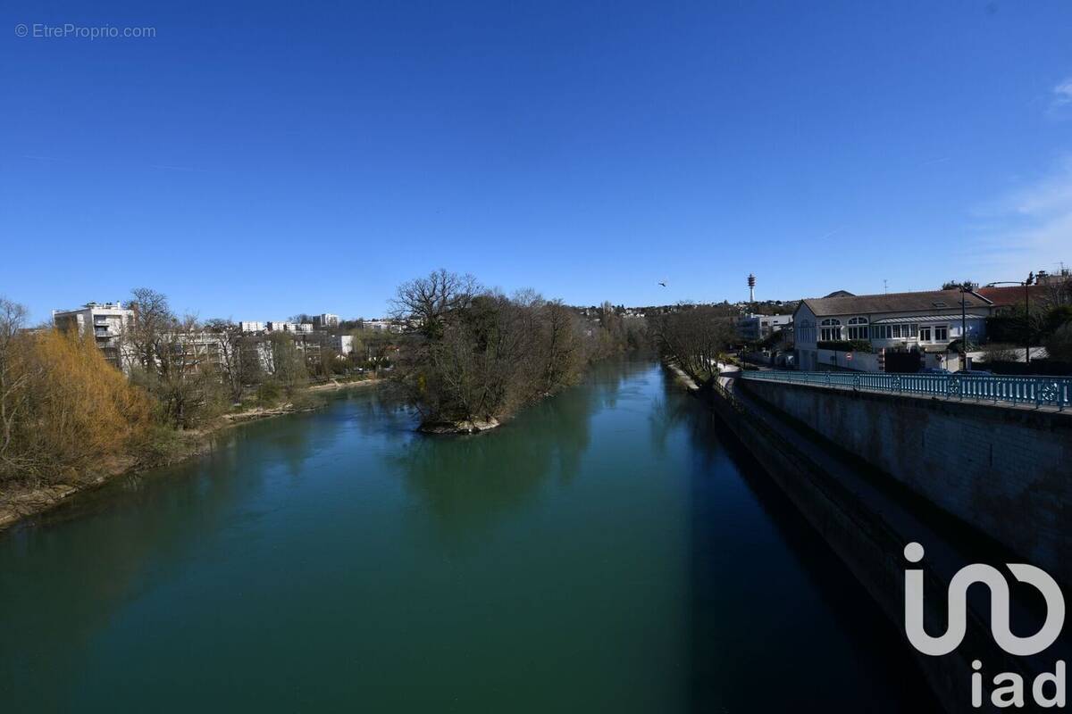 Photo 1 - Appartement à SAINT-MAUR-DES-FOSSES