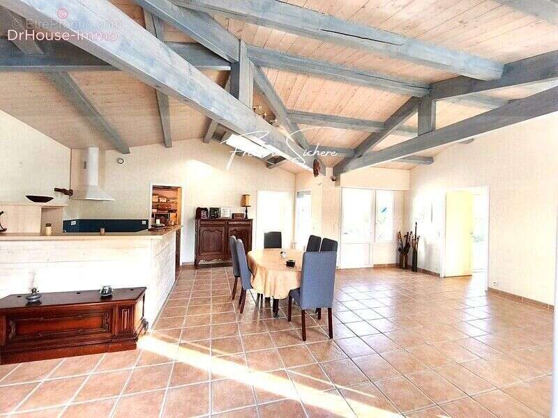 Maison à LE BOIS-PLAGE-EN-RE