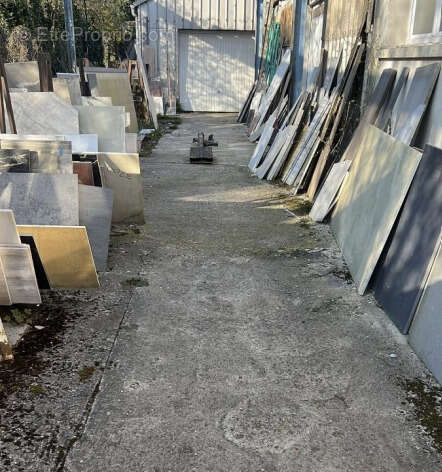 Commerce à MONTREUIL