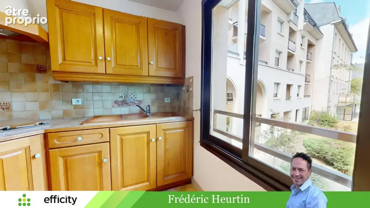 Appartement 49 m² à Laval  - photo 5