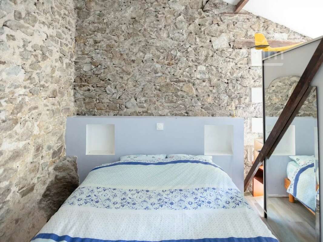 Maison à DENEE