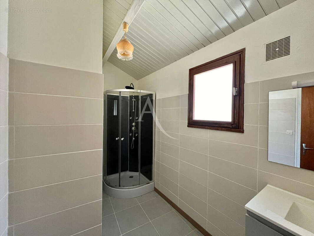 Maison à SAINT-MICHEL-EN-L&#039;HERM