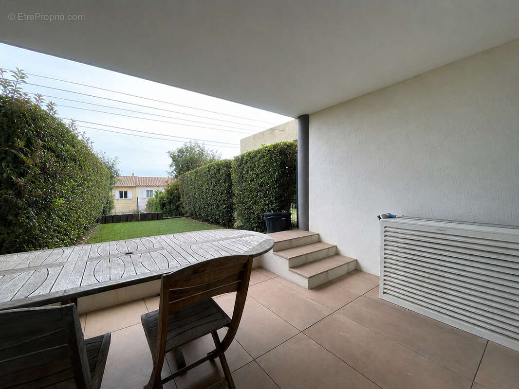Appartement à BORMES-LES-MIMOSAS