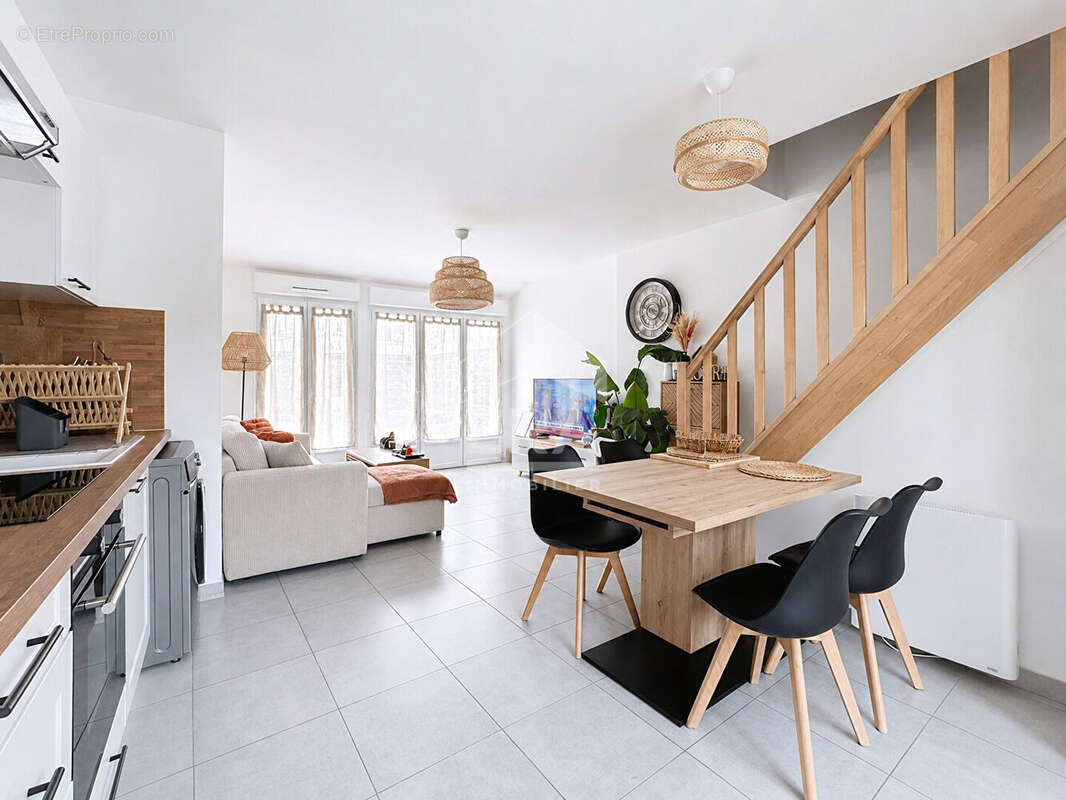 Appartement à VIARMES