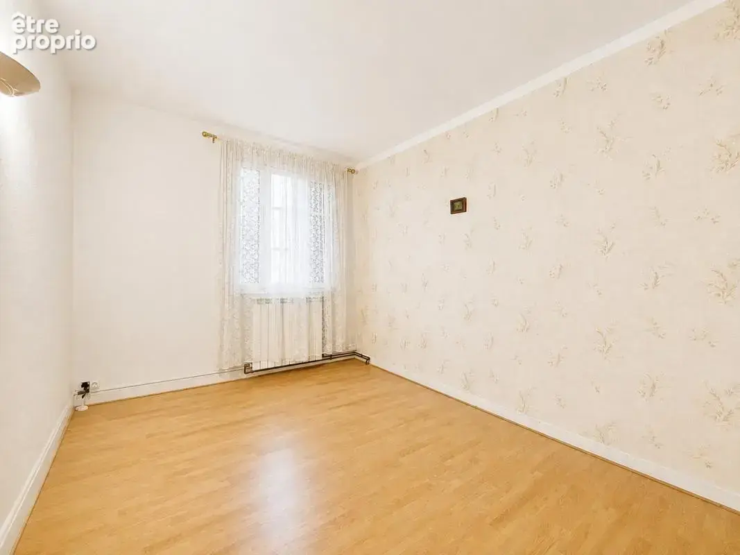 Maison 13 pièces 440 m² à vendre à Venissieux (69200) - photo 13
