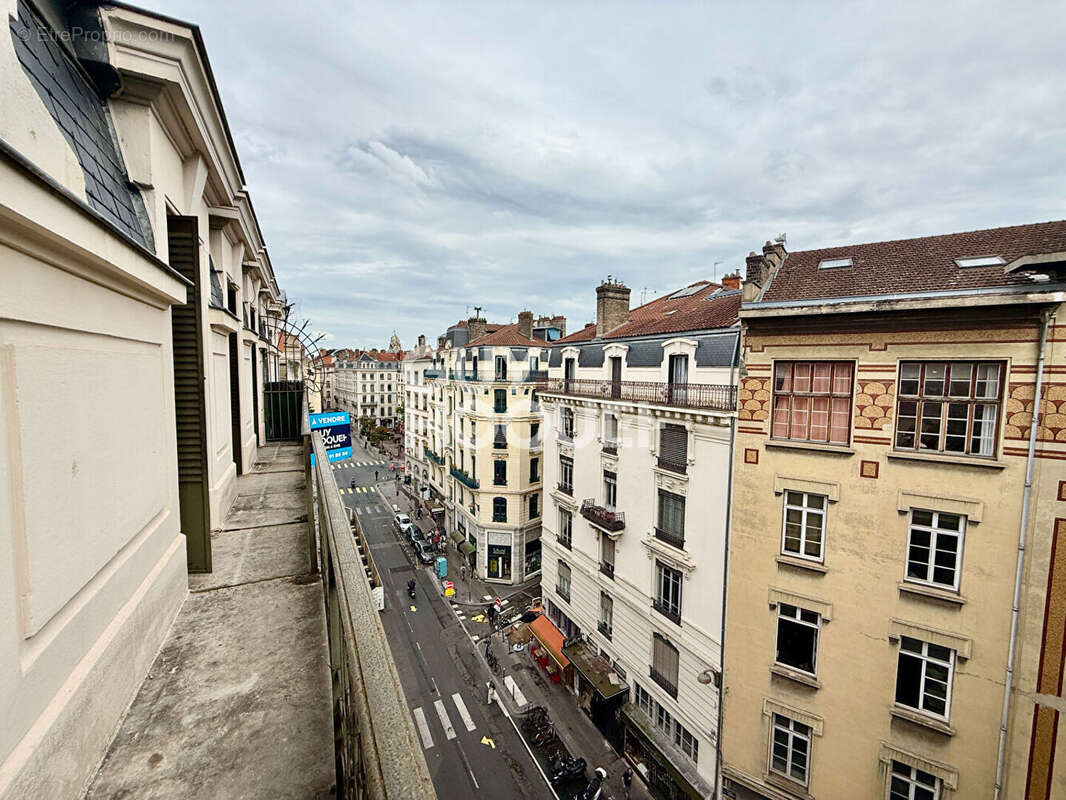 Appartement à LYON-1E