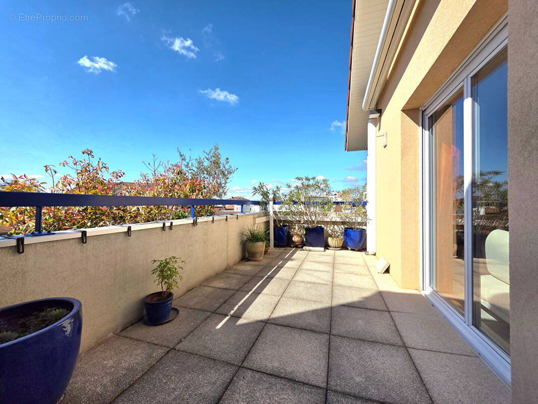 Appartement à ROMANS-SUR-ISERE