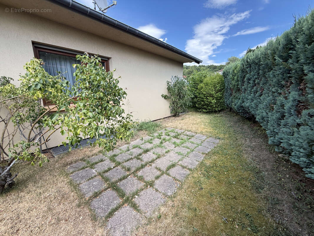 Maison individuelle 6 pièces de 115 m2 avec sous-sol - photo 2