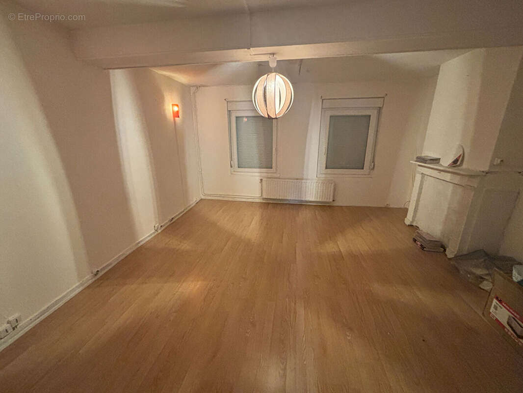 Commerce à VALENCIENNES