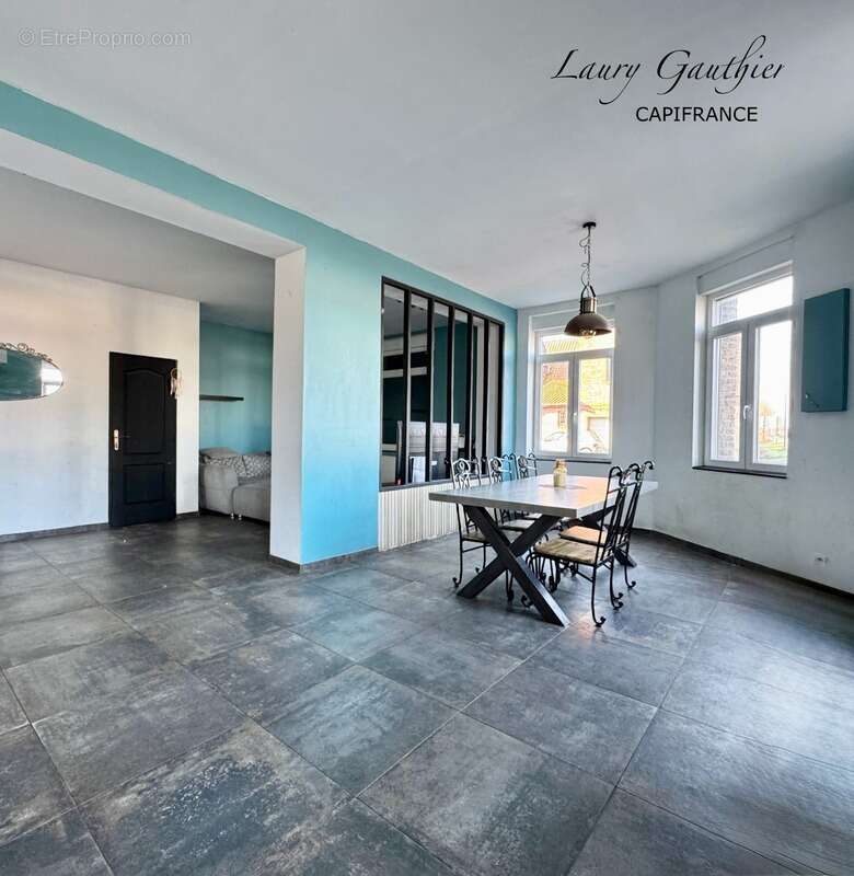 Maison à QUESNOY-SUR-DEULE