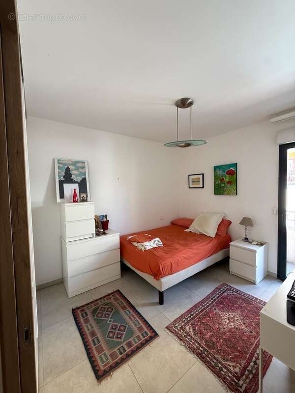 Appartement à HYERES