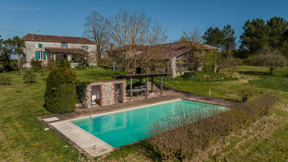 Maison à VILLENEUVE-SUR-LOT