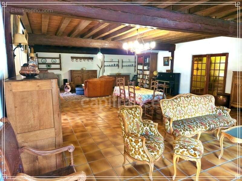 Maison à LA CAPELLE