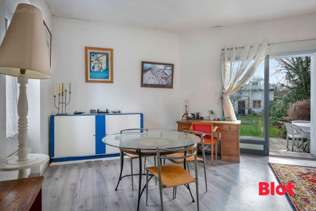 Maison à LE POULIGUEN