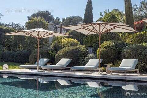Maison à MOUGINS