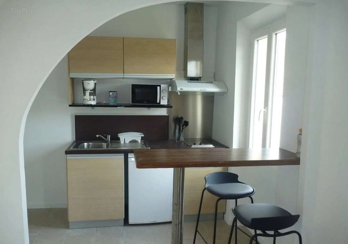Nice-magnan immeuble 5 appartements - photo 3