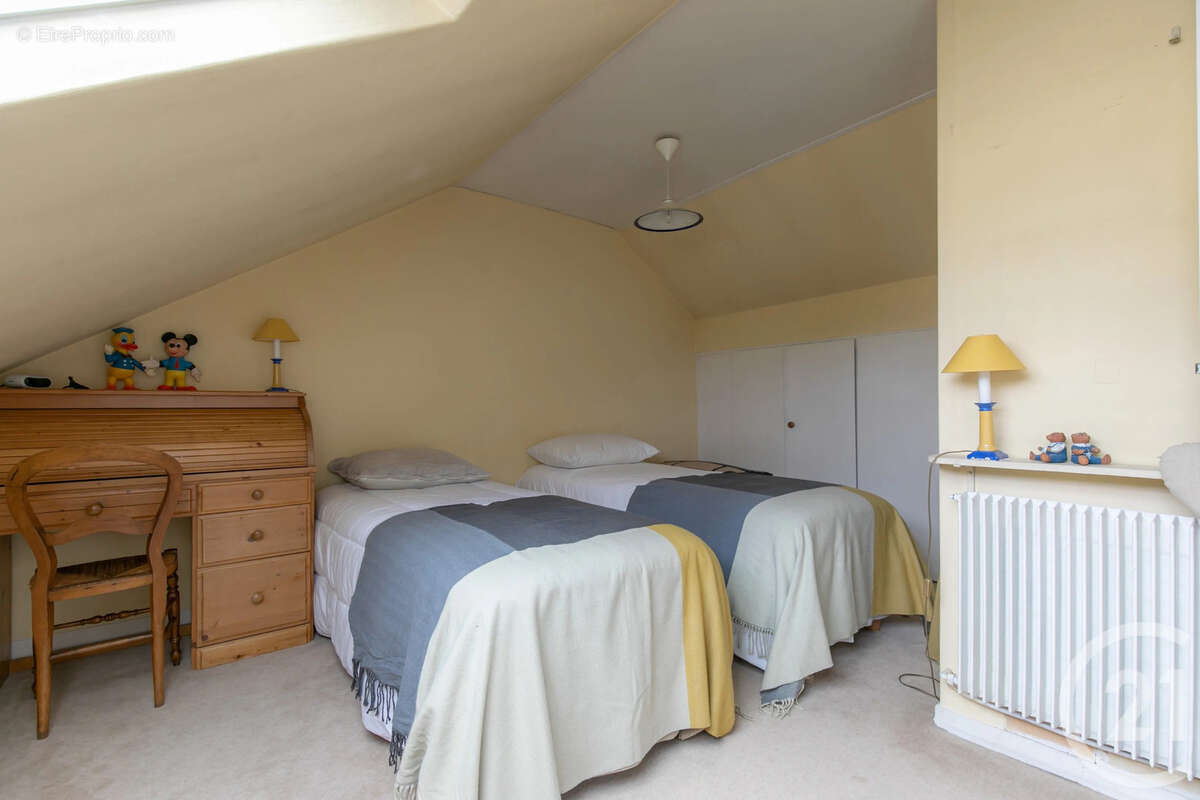 Appartement à CHENNEVIERES-SUR-MARNE