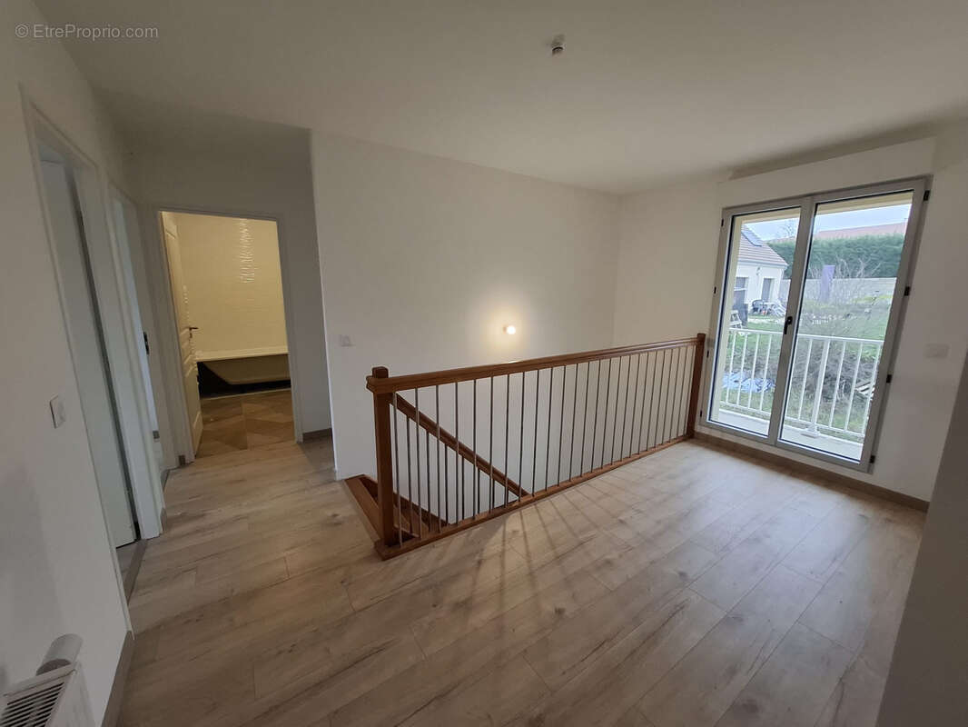 Maison à COULOMMIERS