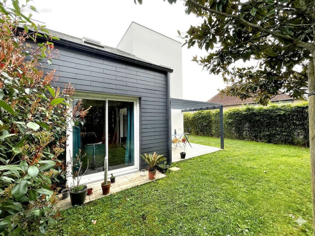 Maison à IDRON