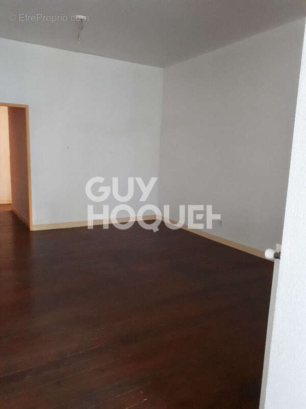 Appartement à VALS-LES-BAINS