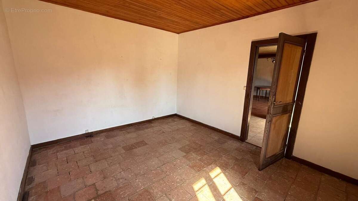 Maison à LUXEY