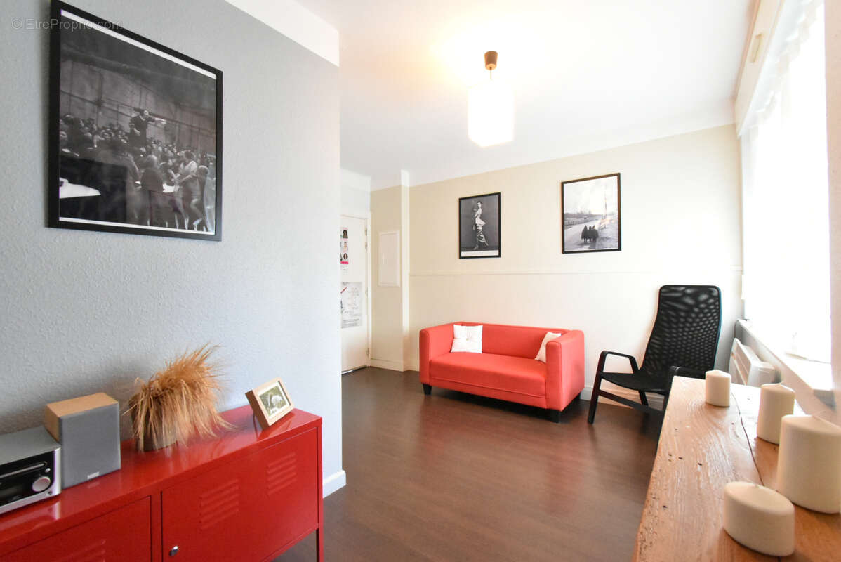 Appartement à REMILLY