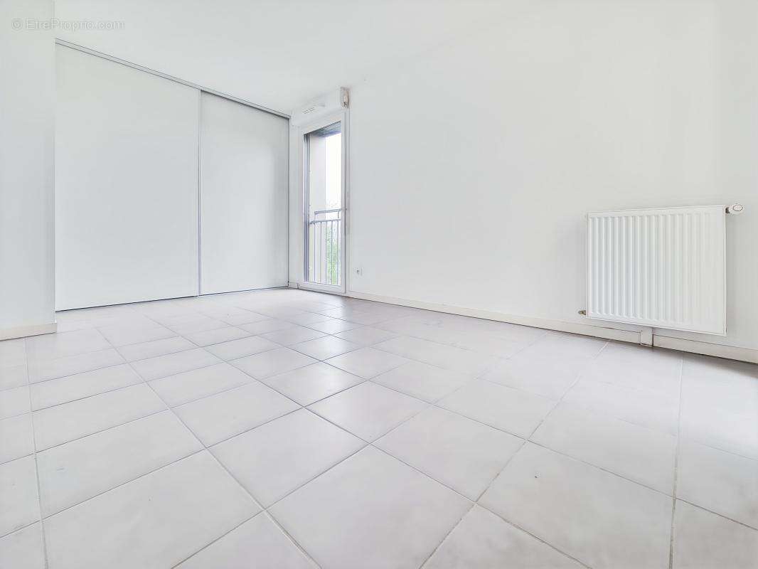 Appartement à SAINT-ORENS-DE-GAMEVILLE
