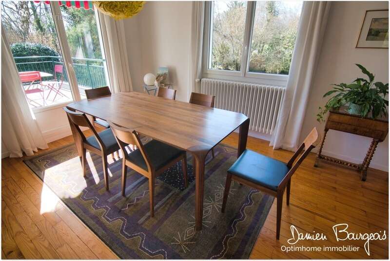 Maison à SAINT-GENIS-POUILLY