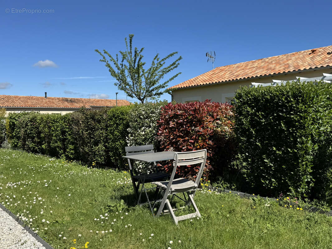 Maison à JAUNAY-CLAN
