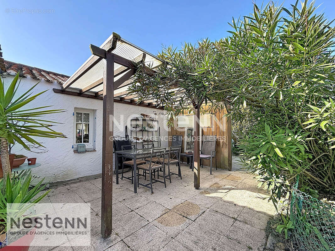 Maison à SAINT-URBAIN