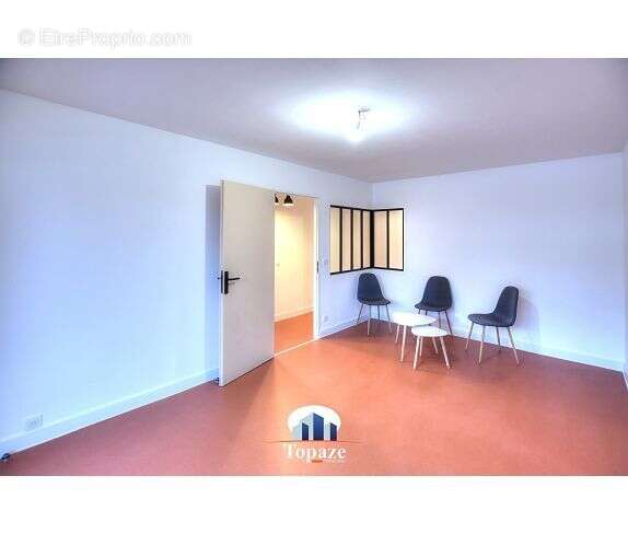 Commerce 59 m² à Frejus  - photo 2