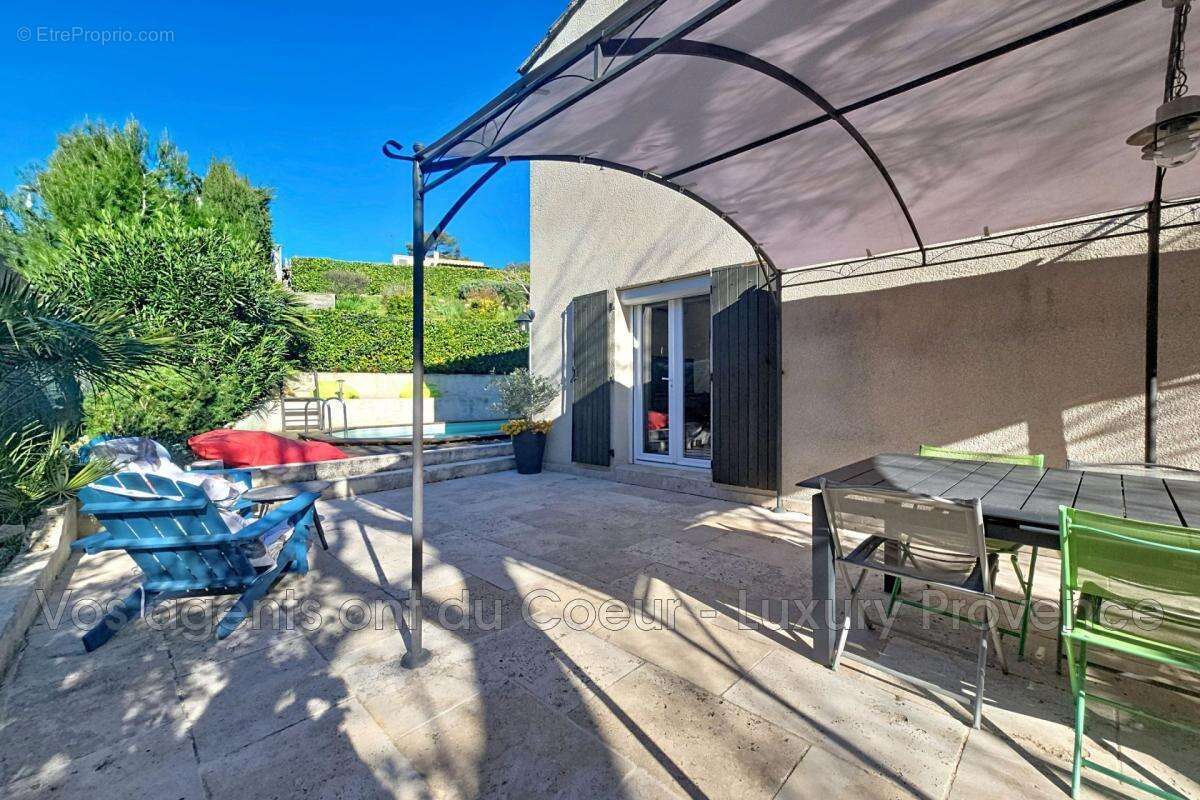 Maison à SAINT-SAVOURNIN