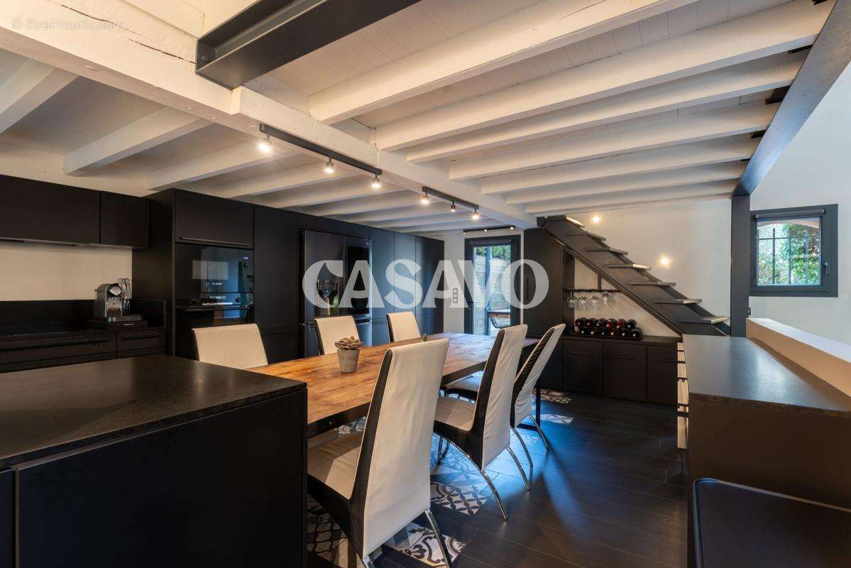 Maison à AIX-EN-PROVENCE