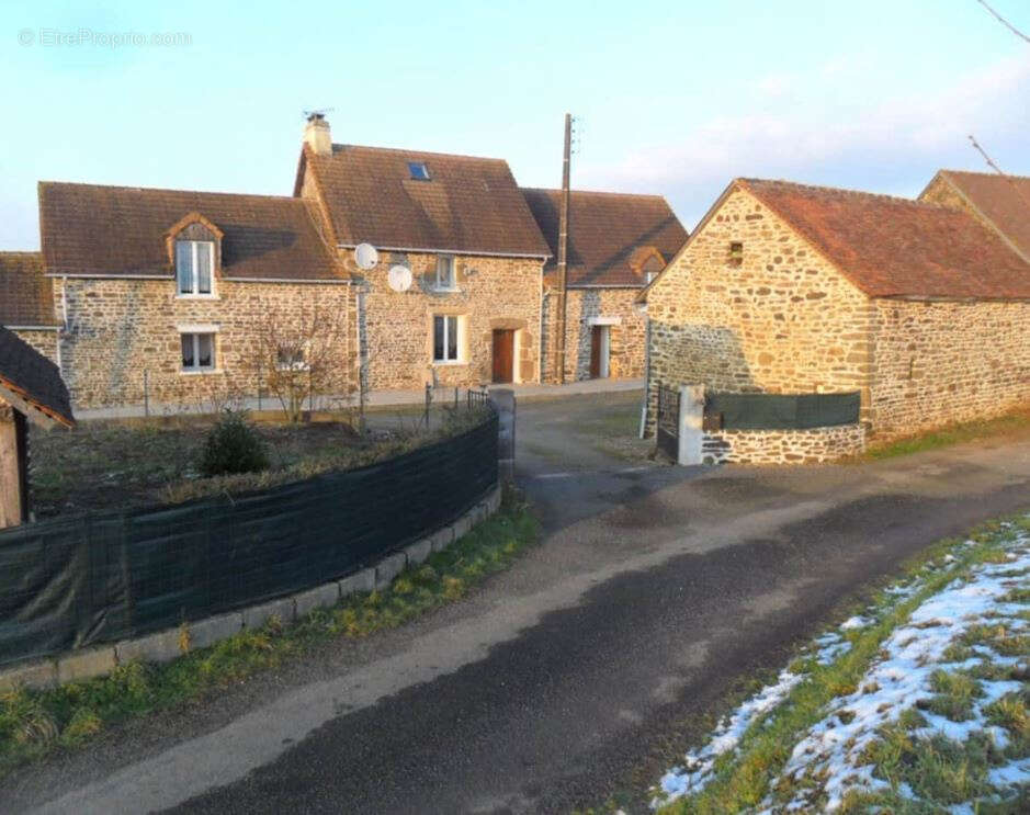 Maison à L&#039;EPINAY-LE-COMTE