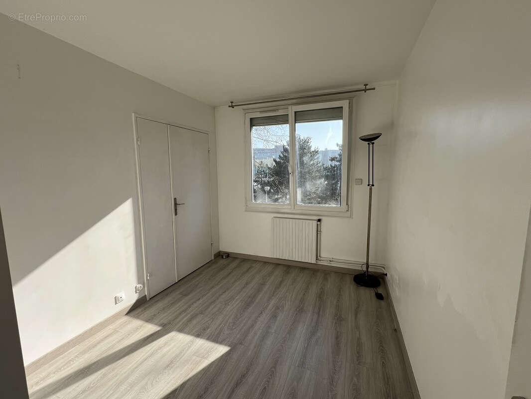 Appartement à MAISONS-ALFORT