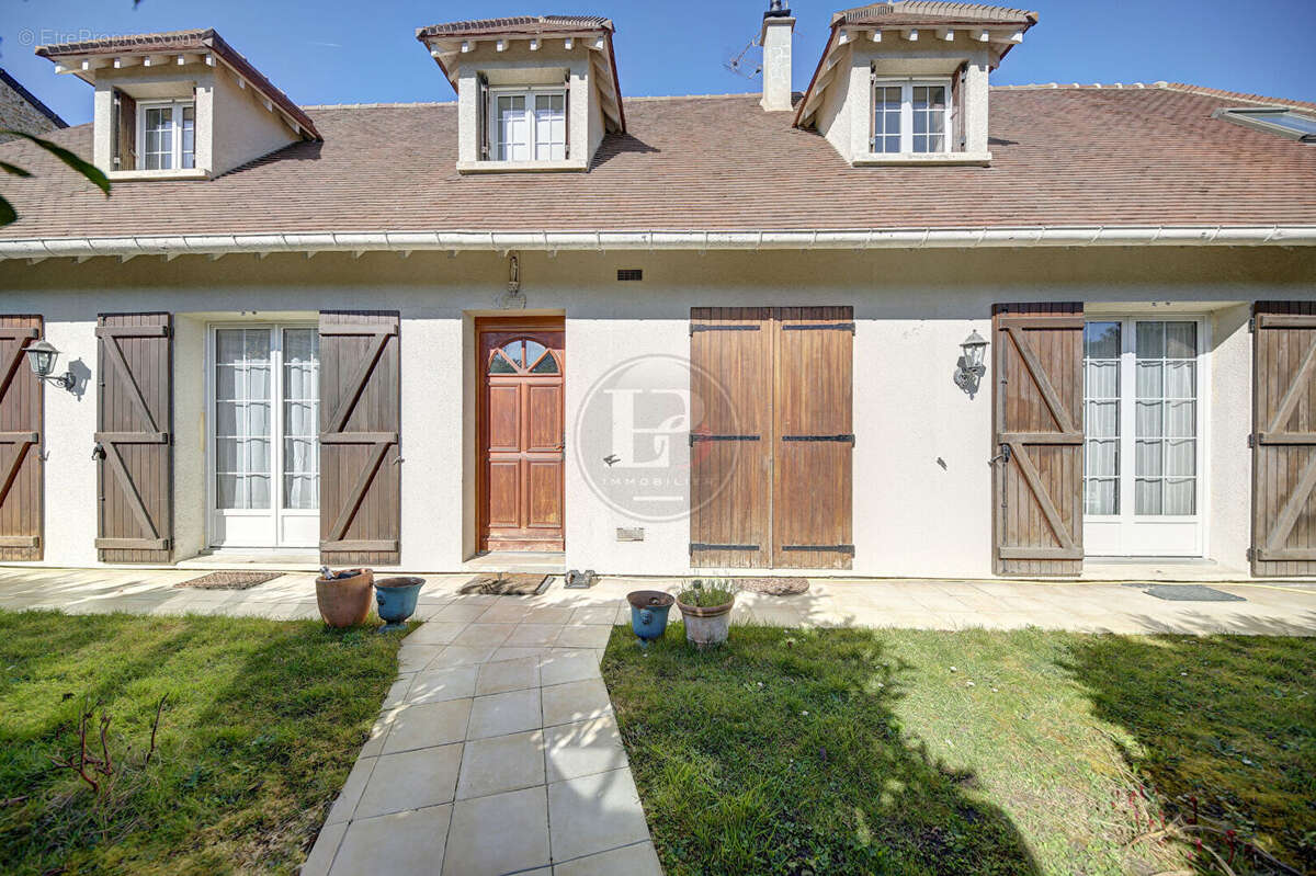 Maison à SAINT-GERMAIN-EN-LAYE