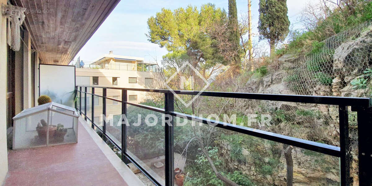 Appartement à MARSEILLE-8E