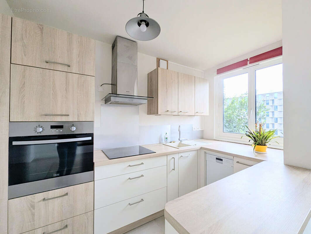 Appartement à MONTROUGE